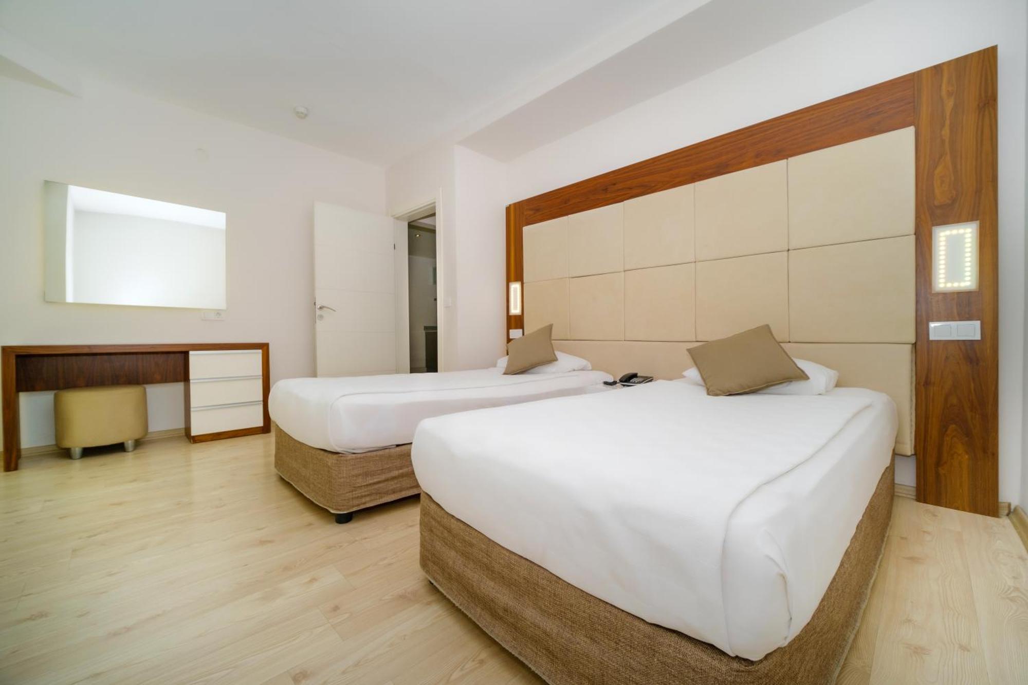 Delfino Hotel apartamentowy Alanya